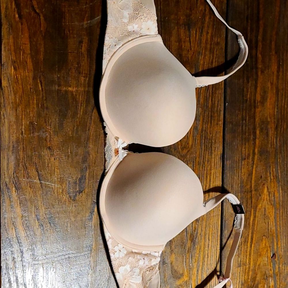 Victoria's Secret bra